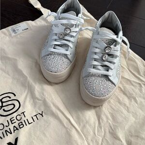 P448 Glittering White and Silver Sneakers